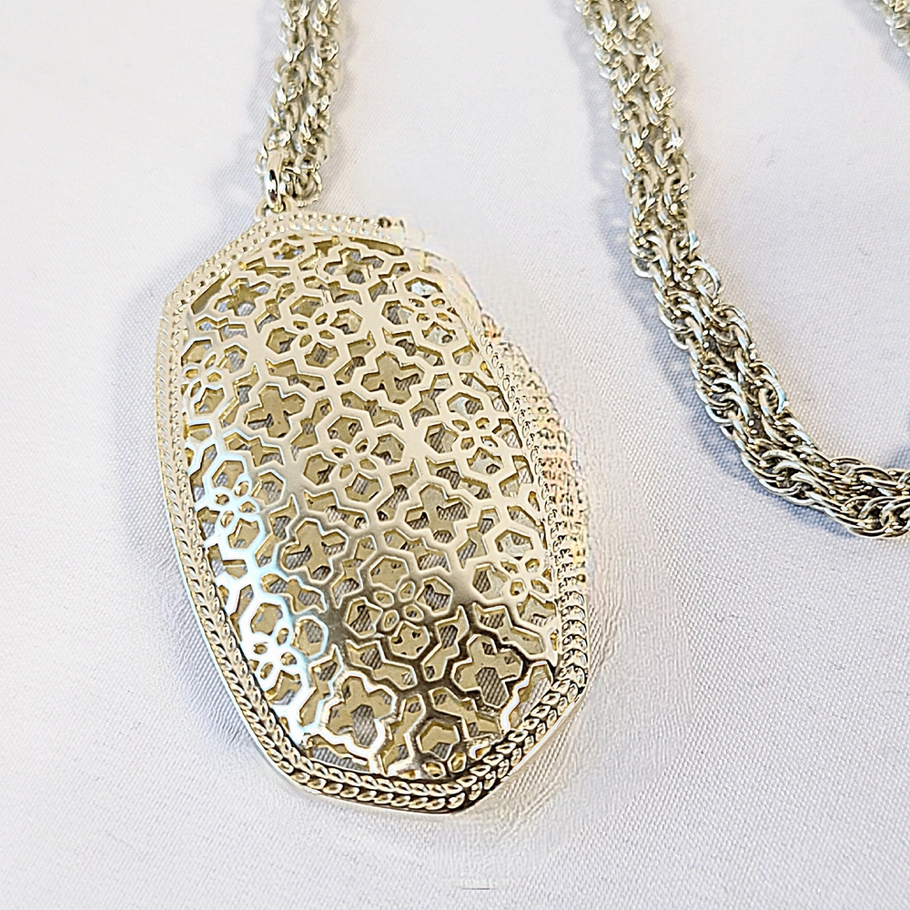 Kendra Scott Silver Filigree Pendant Necklace